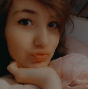 Meet your Posher, Jenn